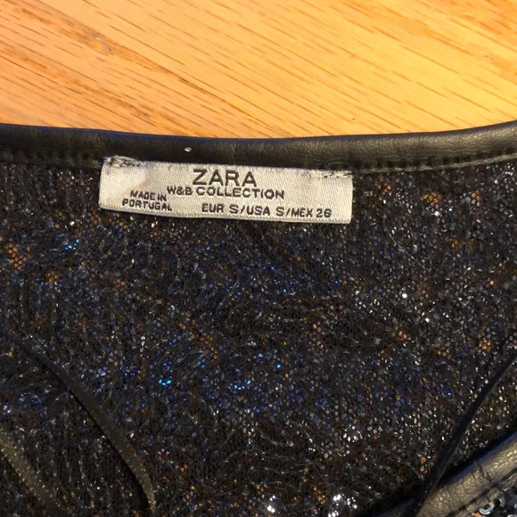 Zara Navy sequin split side top size S - Picture 4 of 5